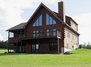 87 Mountain Dr, Lowell, VT 05847