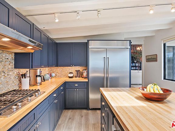 4th image of 23356 Malibu Colony Rd