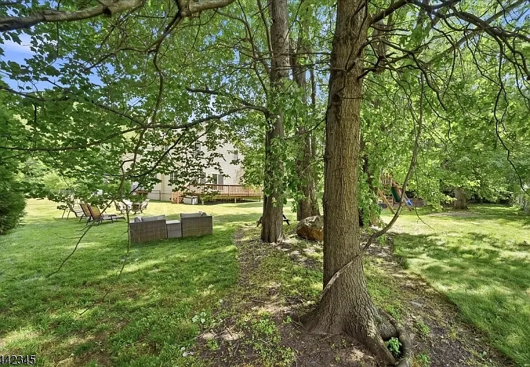 6 Poplar Pl — Photo 32