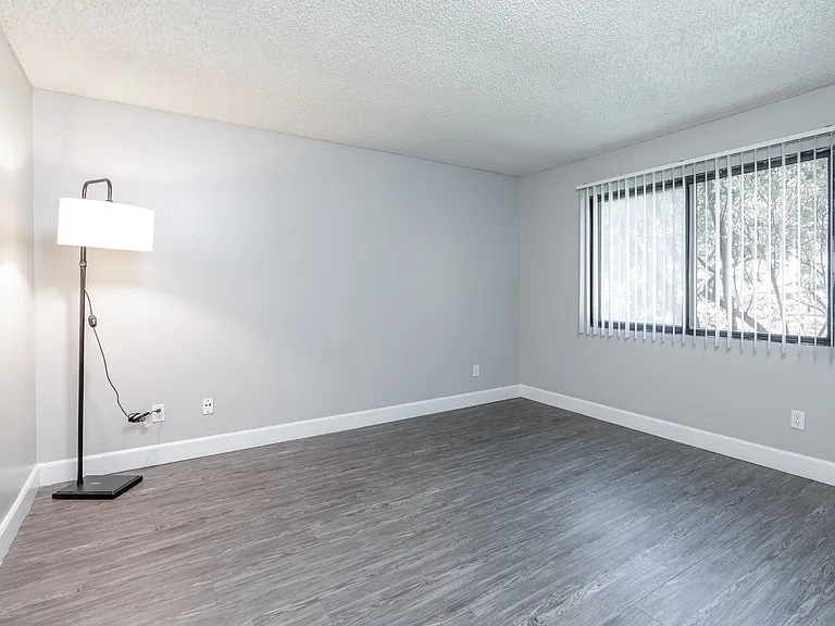 Summit Pointe — Photo 16