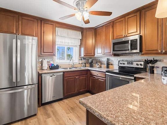 5th image of 440 Scenic Dr