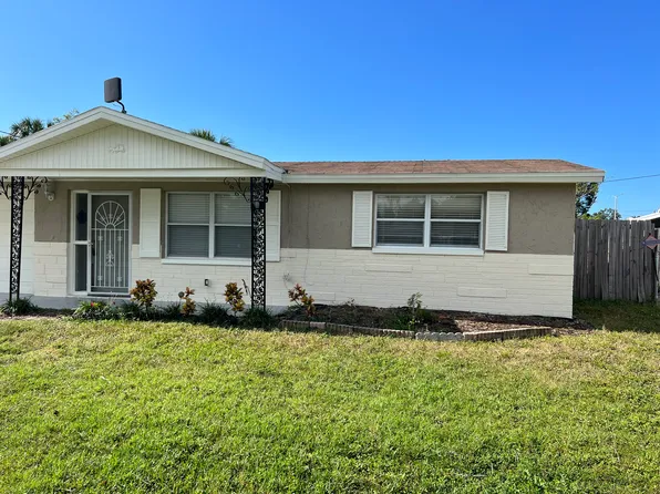 9025 Pegasus Ave, Port Richey, FL 34668