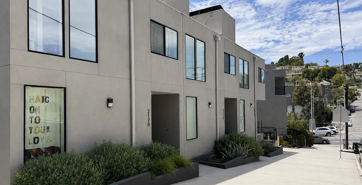 2 bed, 1536 sqft, $4,995 — Photo 4