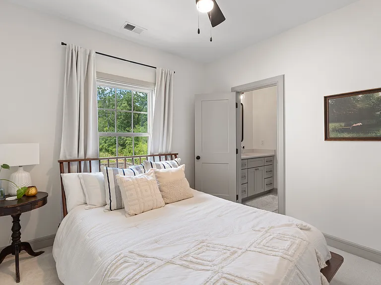 516 Shanti Dr — Photo 27