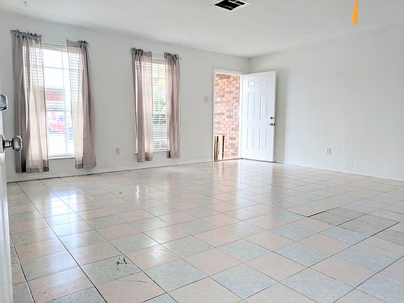 Living Room 3