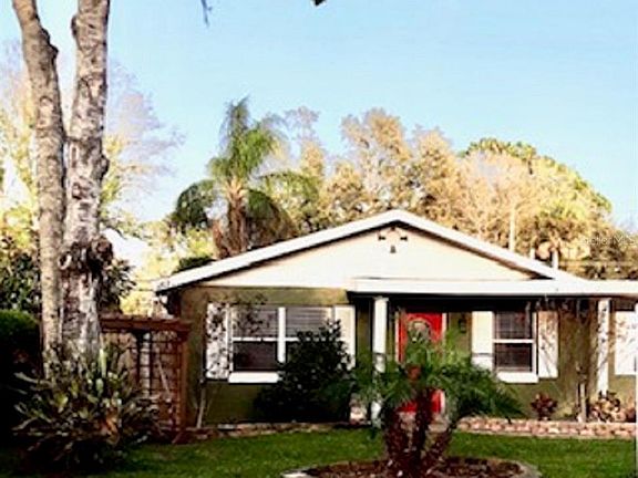 2nd image of 2625 Silver Palm Dr