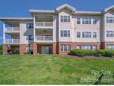 9045 Meadow Vista Rd, Charlotte, NC, 28213