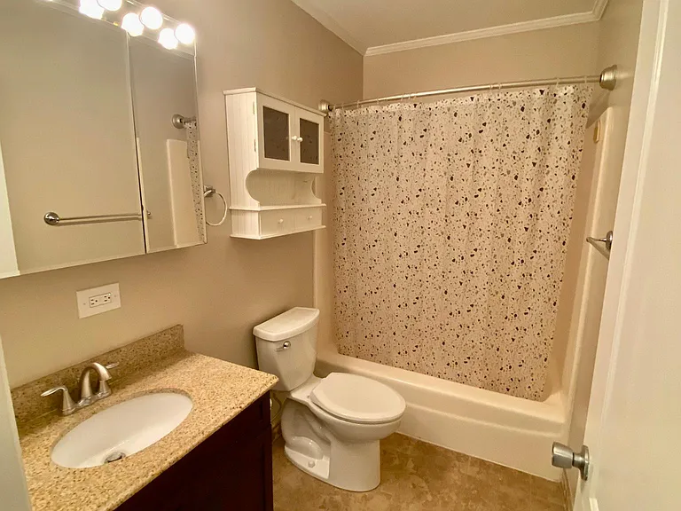 111 Jefferson St #C — Photo 8