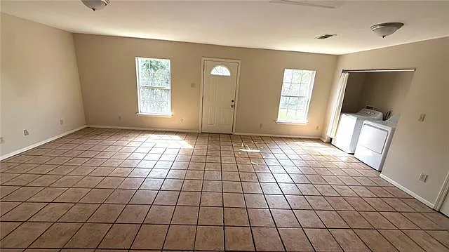 3212 Danneel St — Photo 10