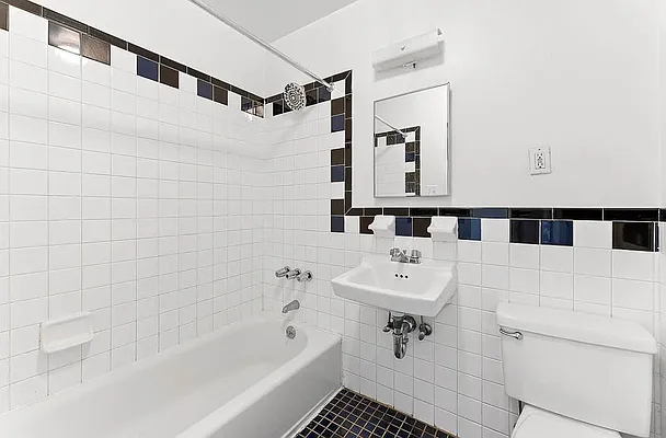 Rented by Corcoran | media 7