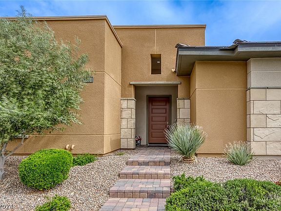 2nd image of 10138 Emerald Sunset Ct
