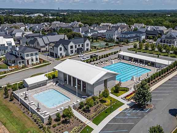 4th image of 108 Traverse Dr
