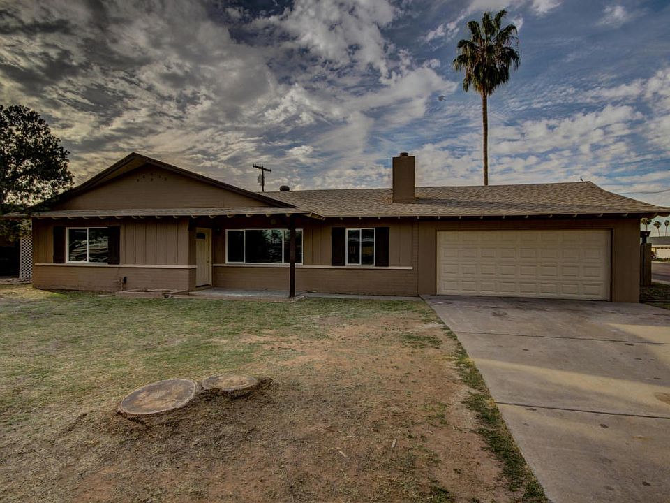 1st image of 2402 W Shady Glen Ave