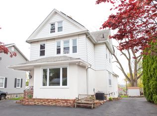 14 Highland Ter, Stratford, CT 06614