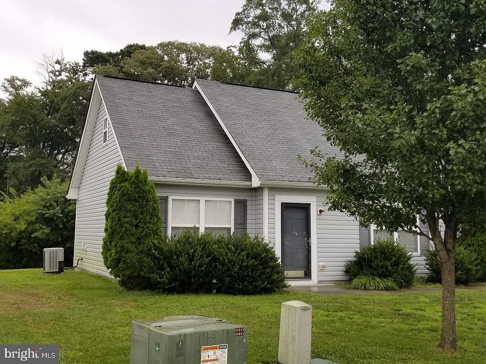 1st image of 29855 Plantation Dr