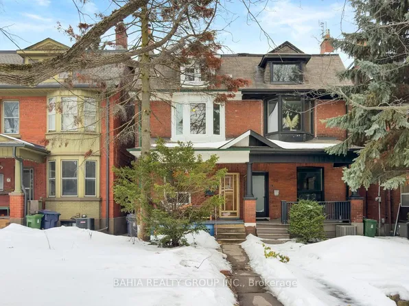 55 Parkway Ave, Toronto, ON M6R 1T6