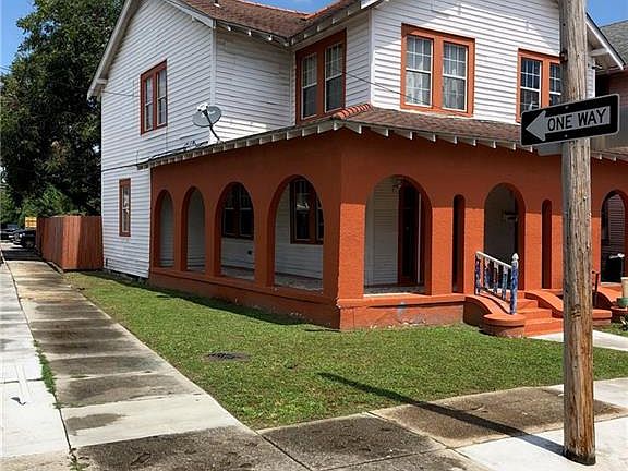 2nd image of 4657-59 Clara St