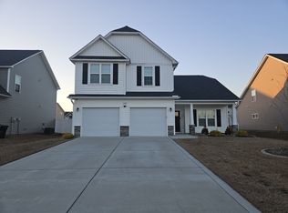 1604 Stackhouse Dr, Fayetteville, NC 28314