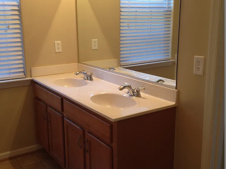 837 Brittlebank Dr — Photo 11