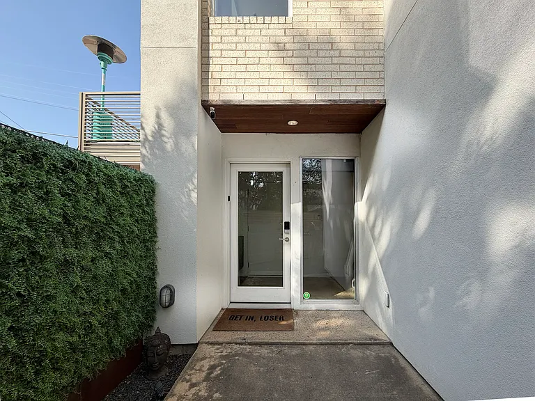 Three stories of reclaimed maple and polished concrete floors, museum-finished walls, and recessed LED and art lighting throughout _ plus Energy Star certification and Henderson Ave's restaurants and shopping right outside your door.