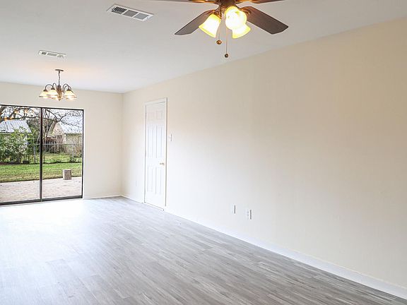 2nd image of 309 Mary Dr