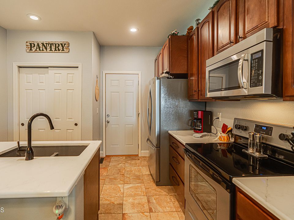 4905 Coleman St, Bismarck, ND 58503 | Zillow