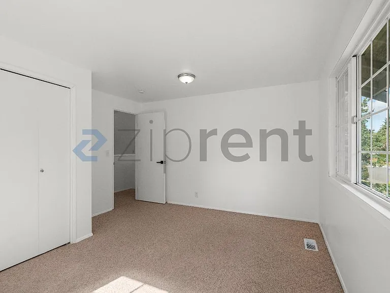 13005 NE 109th Pl — Photo 20