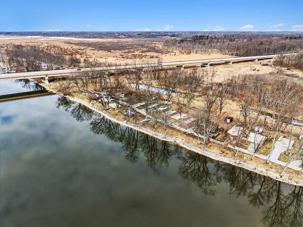 15101 120th Ave #12, Nunica, MI 49448