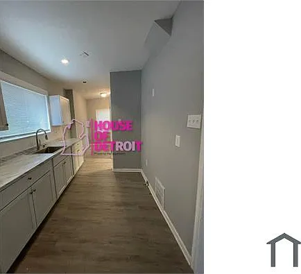 8846 Mendota St — Photo 5