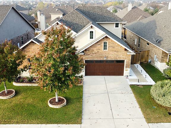 2nd image of 3026 Isabella Ln