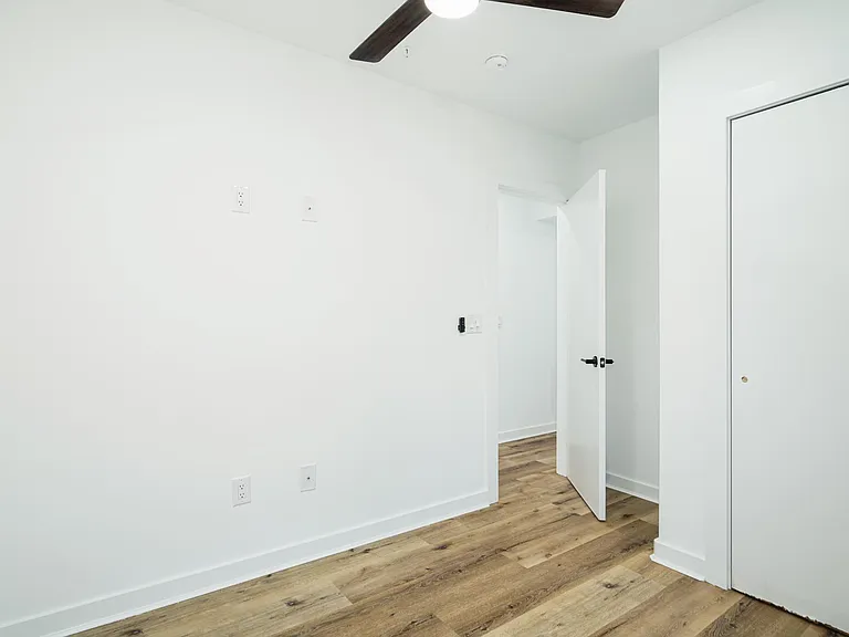1701 S 24th St #1 — Photo 17