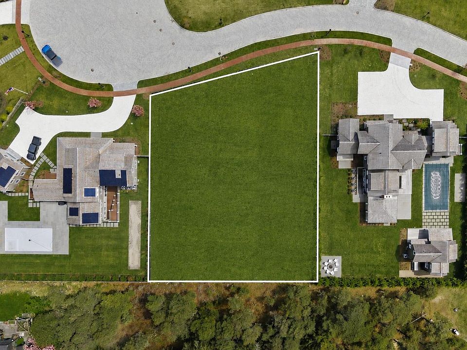 2nd image of 6 Maple Ln
