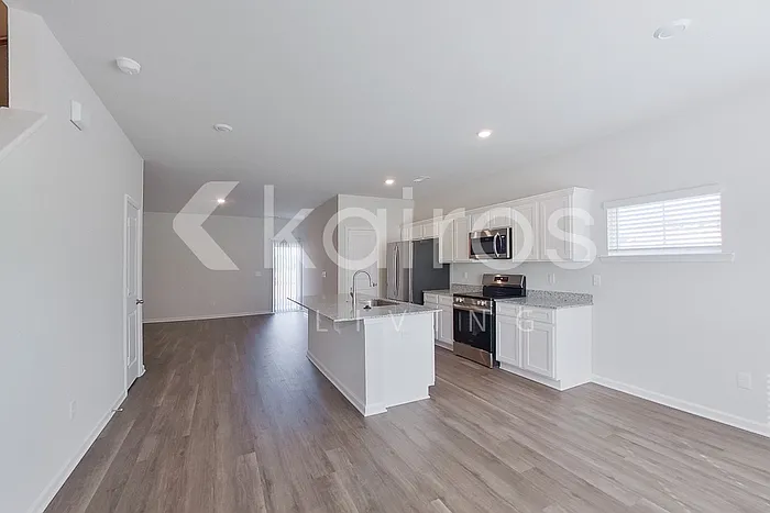 2579 Banyon Cir — Photo 3