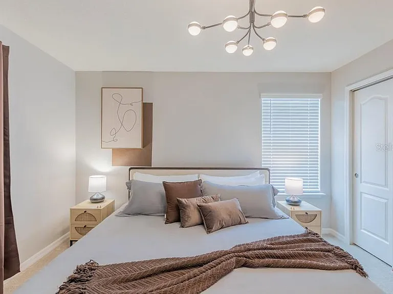 7215 Oakmoss Loop — Photo 57