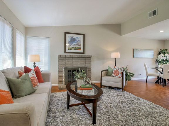 3rd image of 2754 Dina Ln