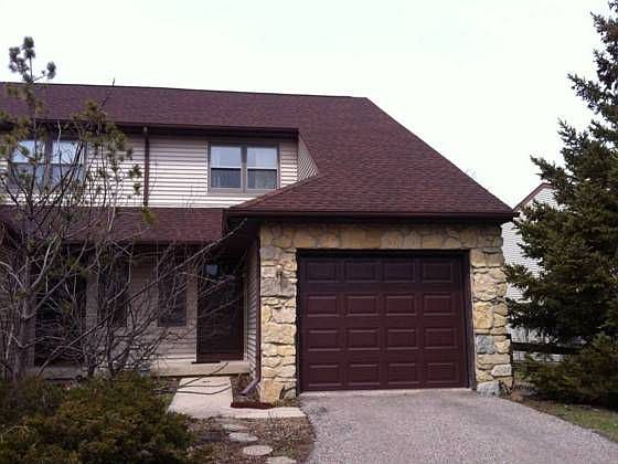 1st image of 303 Williamsburg Way Ct