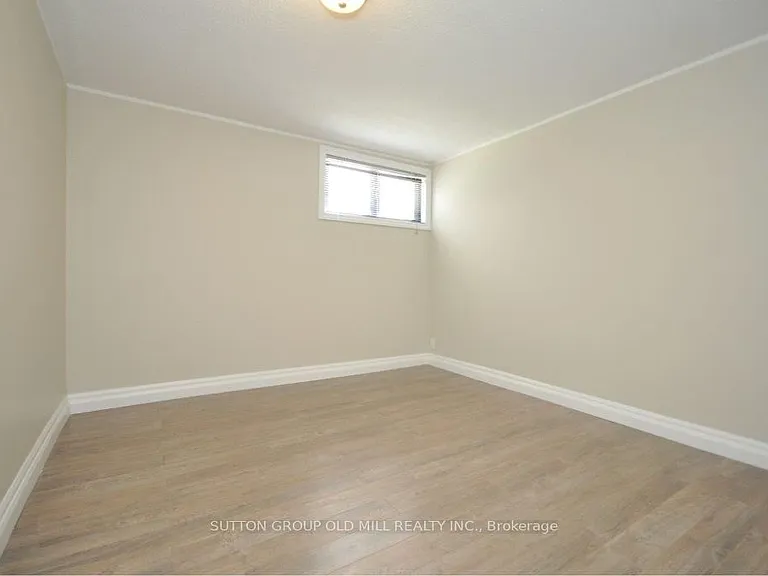3606 Twinmaple Dr — Photo 15