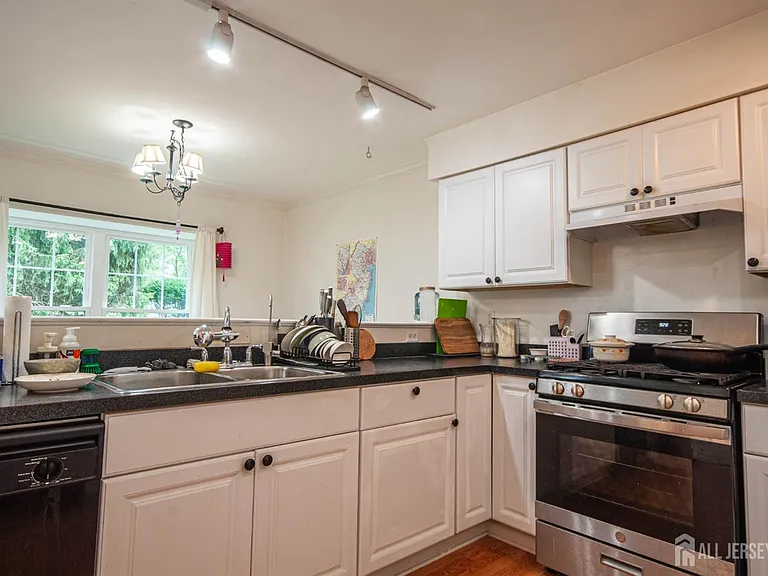 294 Michael J Smith Ct — Photo 2