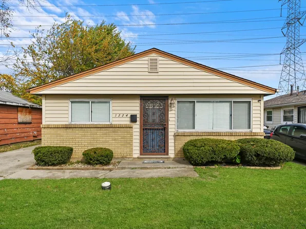 3224 Nelson Ave, Robbins, IL 60472