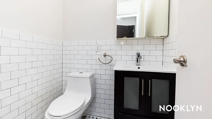 Rented by Nooklyn NYC LLC | media 35