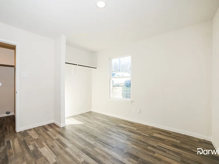 804 Earle Ave #B — Photo 11