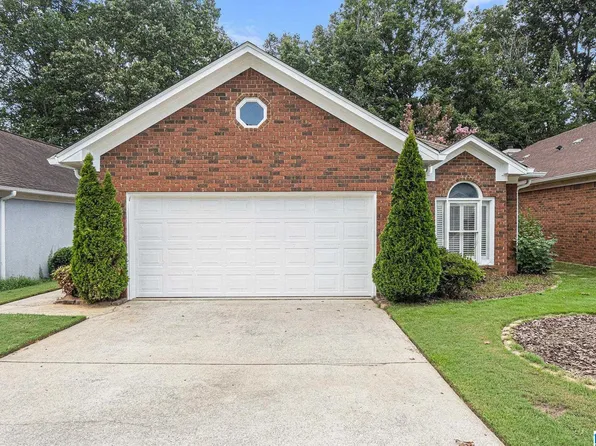 1137 Berwick Rd, Birmingham, AL 35242