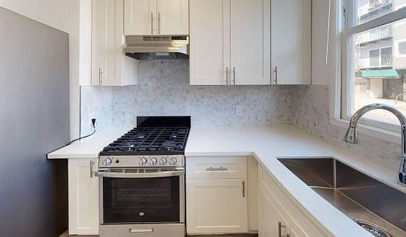 2nd image of 700 Church St APT 106