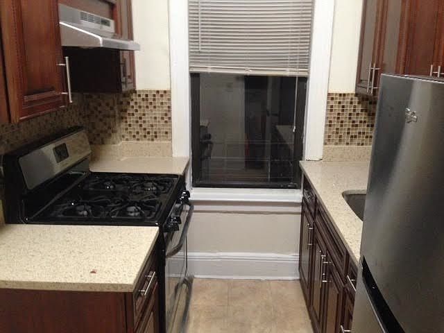 1st image of 2141 41st St