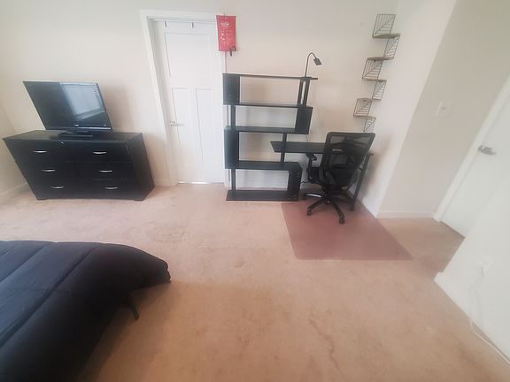 5th image of 11 Ortiz Dr
