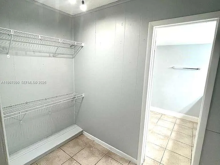 400 NE 18th Ave #206 — Photo 6
