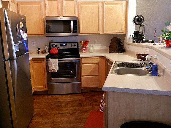 Kitchen. Entry door to the left