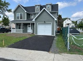 401 Tower Ave, Maybrook, NY 12543