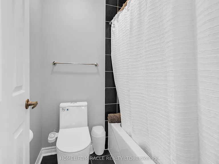 21 Waterview Rd — Photo 34