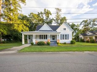 403 W Main St, Samson, AL 36477